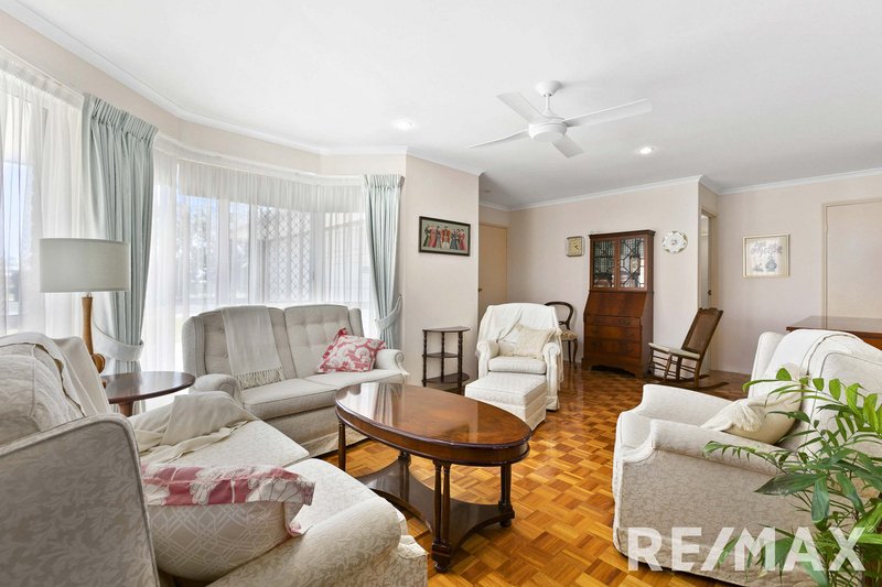 Photo - 150 Bideford Street, Torquay QLD 4655 - Image 3