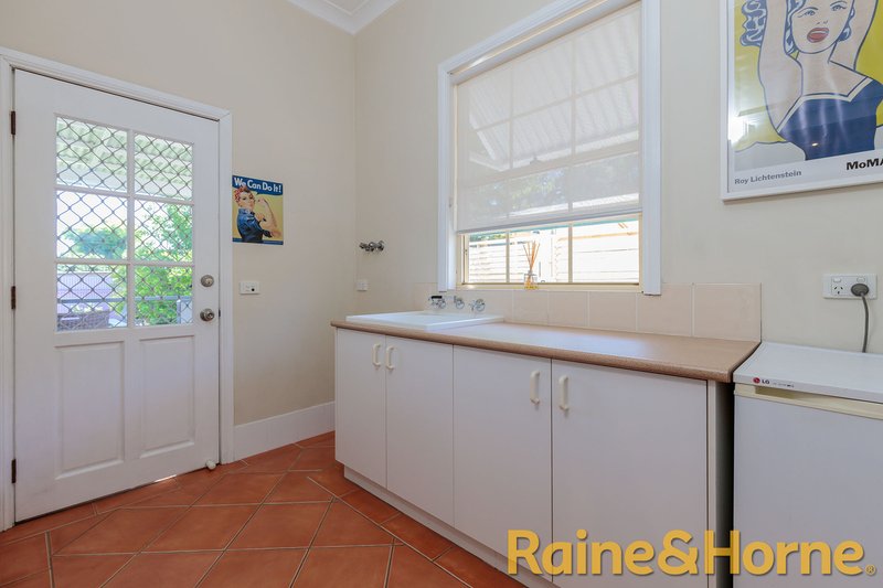 Photo - 150 Bultje Street, Dubbo NSW 2830 - Image 9