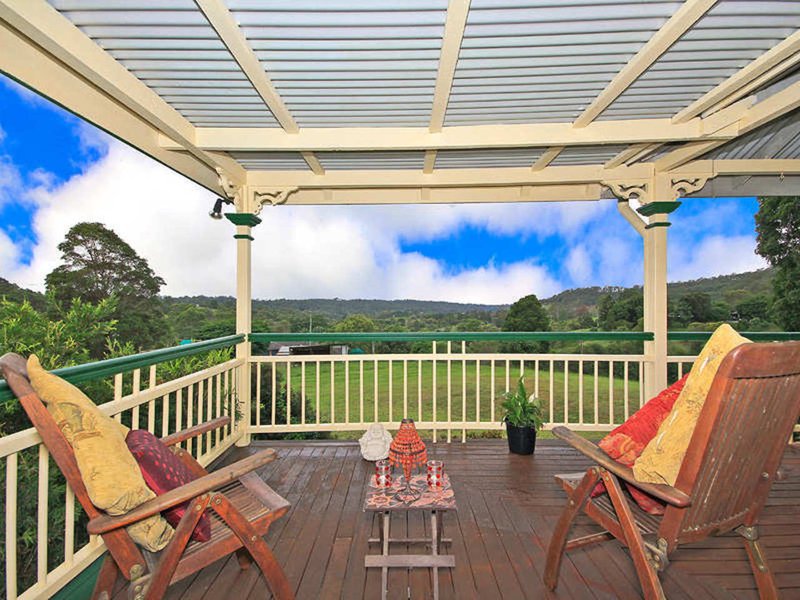 150 Camfin Rd , Clear Mountain QLD 4500