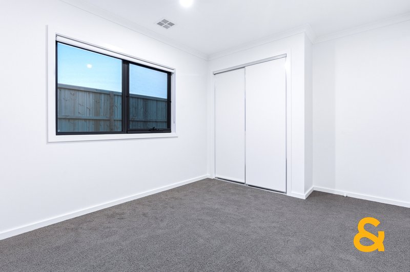 Photo - 150 Campestre Drive, Sunbury VIC 3429 - Image 12