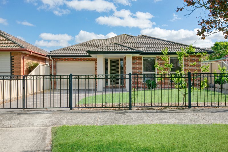 1/50 Curtin Avenue, Lalor VIC 3075