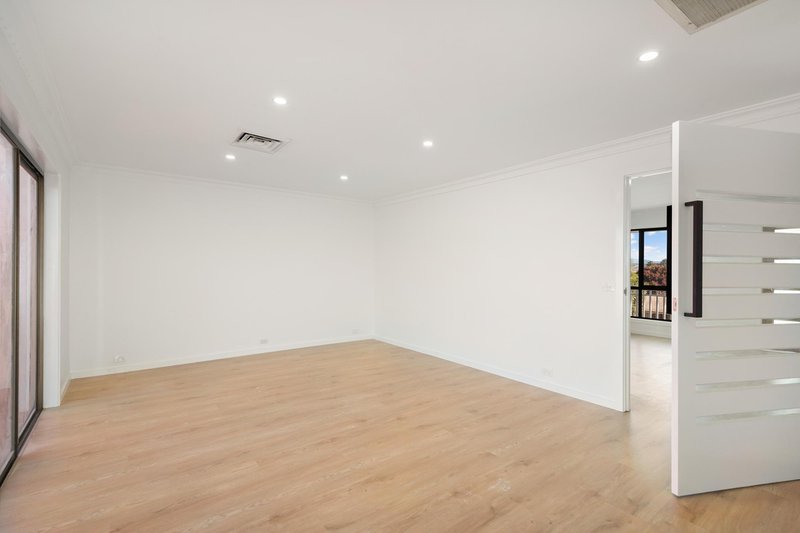 Photo - 150 Dumas Street, Mckellar ACT 2617 - Image 10