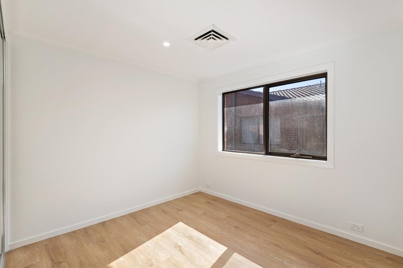 Photo - 150 Dumas Street, Mckellar ACT 2617 - Image 17