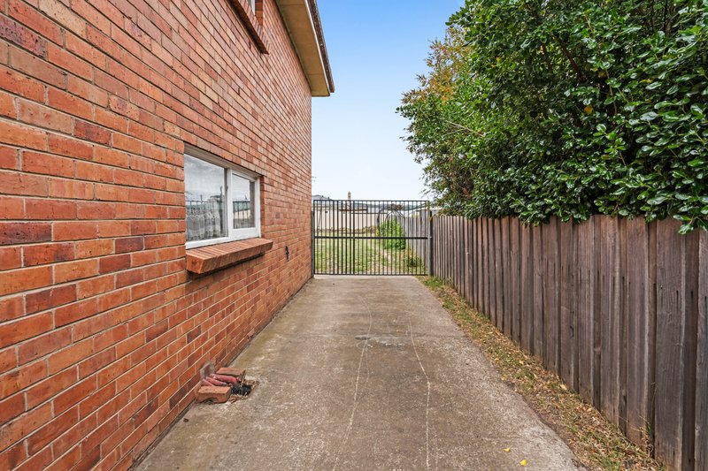 Photo - 150 George Town Road, Newnham TAS 7248 - Image 10