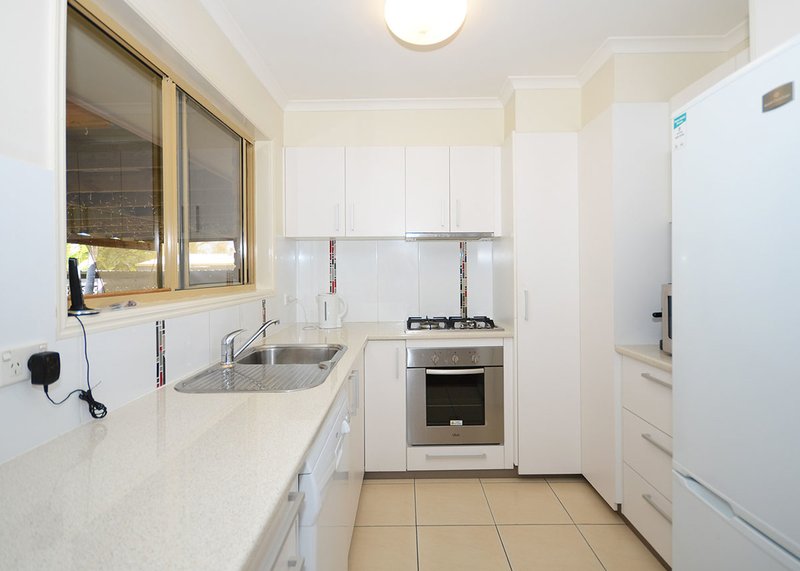 Photo - 150 Hammond Street, Urangan QLD 4655 - Image 7