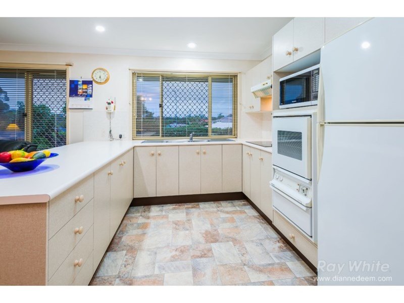 Photo - 150 Holmead Road, Eight Mile Plains QLD 4113 - Image 3