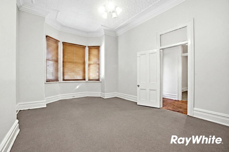 Photo - 1/50 Livingstone Road, Petersham NSW 2049 - Image 2