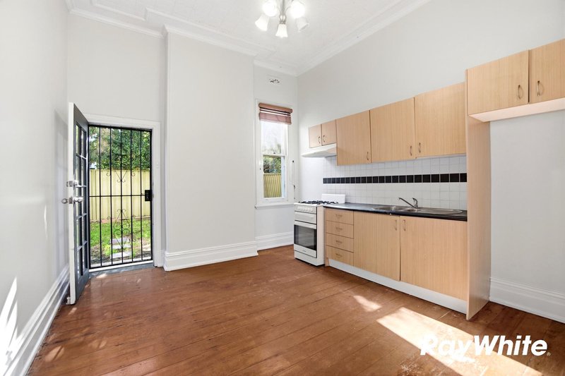 Photo - 1/50 Livingstone Road, Petersham NSW 2049 - Image 3