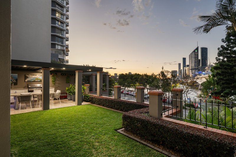 Photo - 1/50 Lower River Terrace, South Brisbane QLD 4101 - Image 27