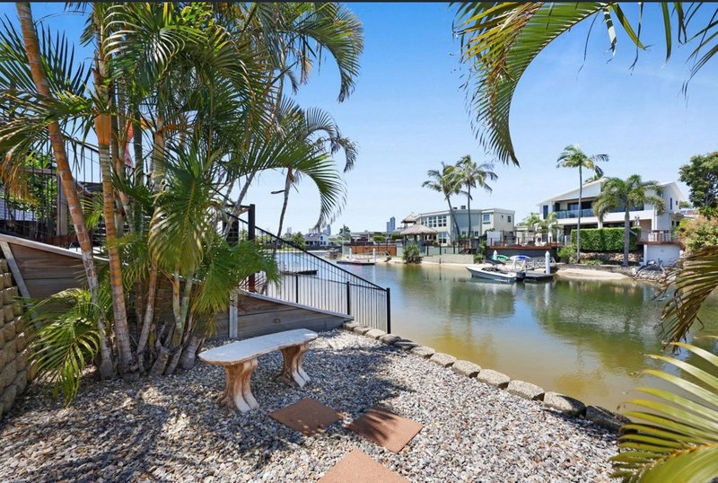 Photo - 150 Monaco Street, Broadbeach Waters QLD 4218 - Image 3