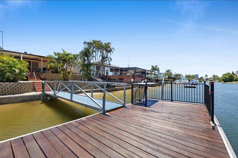 Photo - 150 Monaco Street, Broadbeach Waters QLD 4218 - Image 5