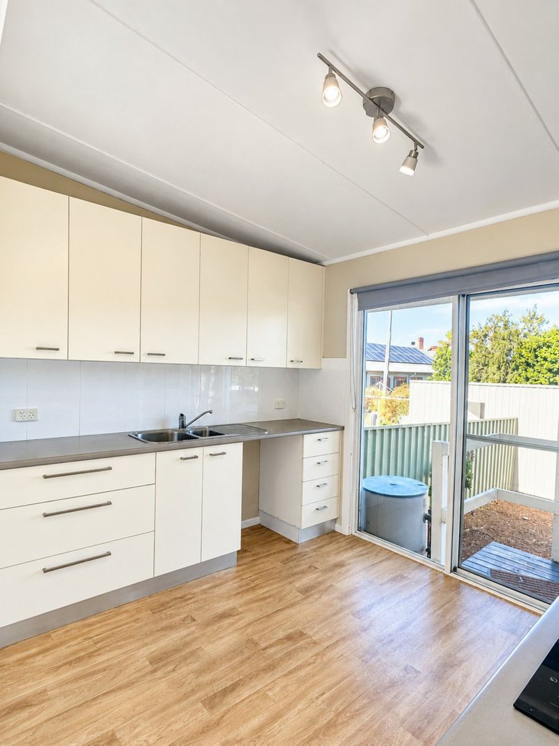 Photo - 1/50 Ortella Street, Griffith NSW 2680 - Image 2