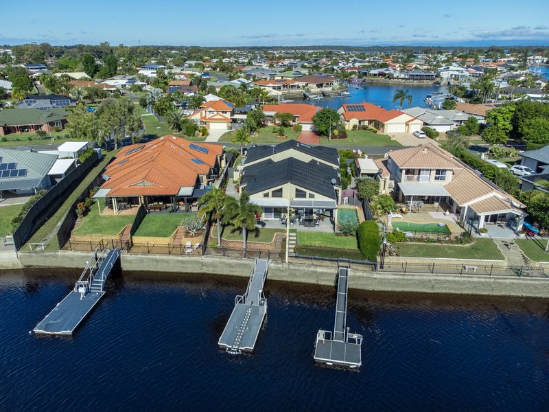 Photo - 1/50 Pacific Drive, Banksia Beach QLD 4507 - Image 21