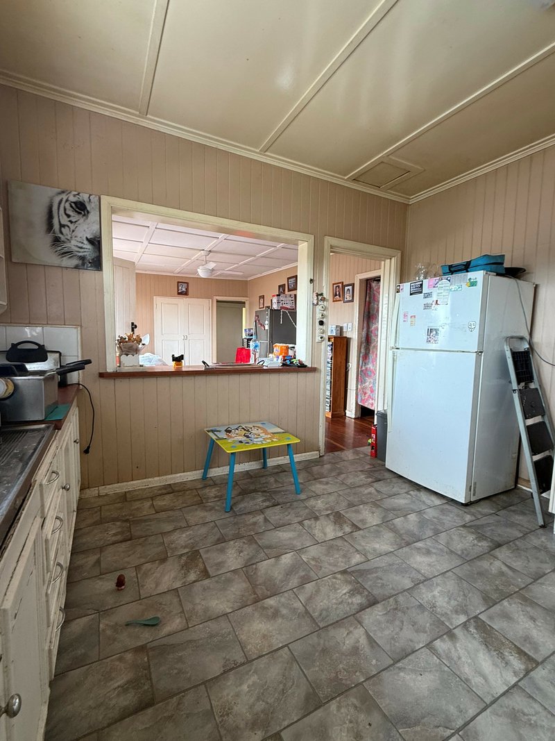 Photo - 150 Percy Street, Warwick QLD 4370 - Image 3