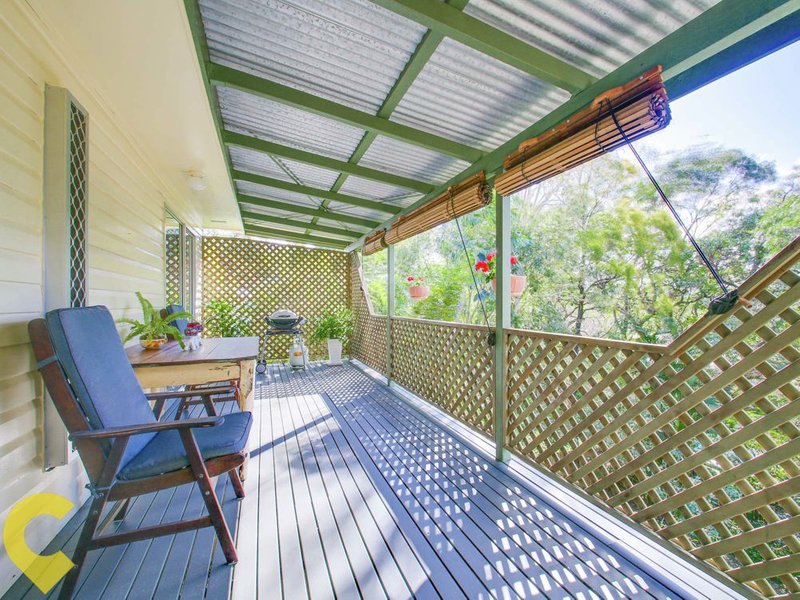 Photo - 150 Plucks Road, Arana Hills QLD 4054 - Image 9