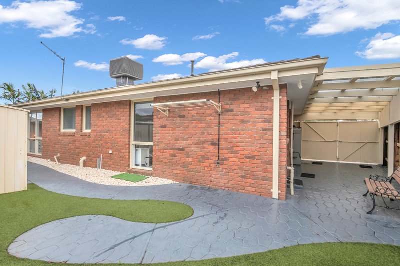 Photo - 1/50 Rokeby Crescent, Craigieburn VIC 3064 - Image 15