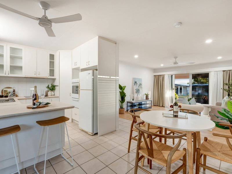 Photo - 150 Russell Street, Edge Hill QLD 4870 - Image 5