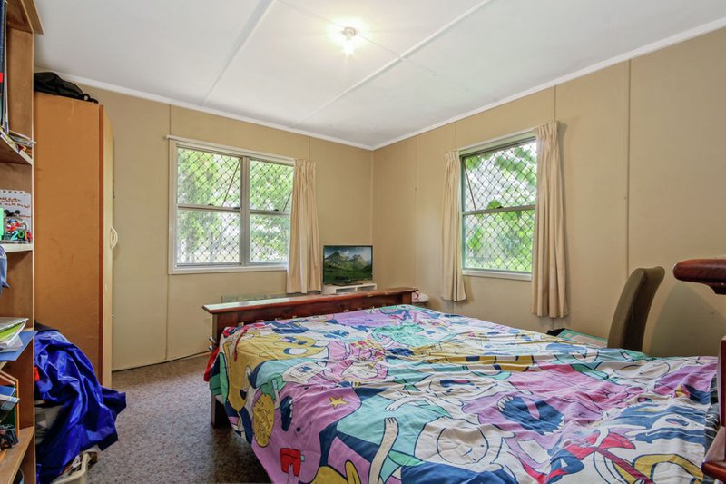 Photo - 150 School Road, Kallangur QLD 4503 - Image 10