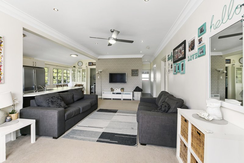 Photo - 150 School Road, Yeronga QLD 4104 - Image 5