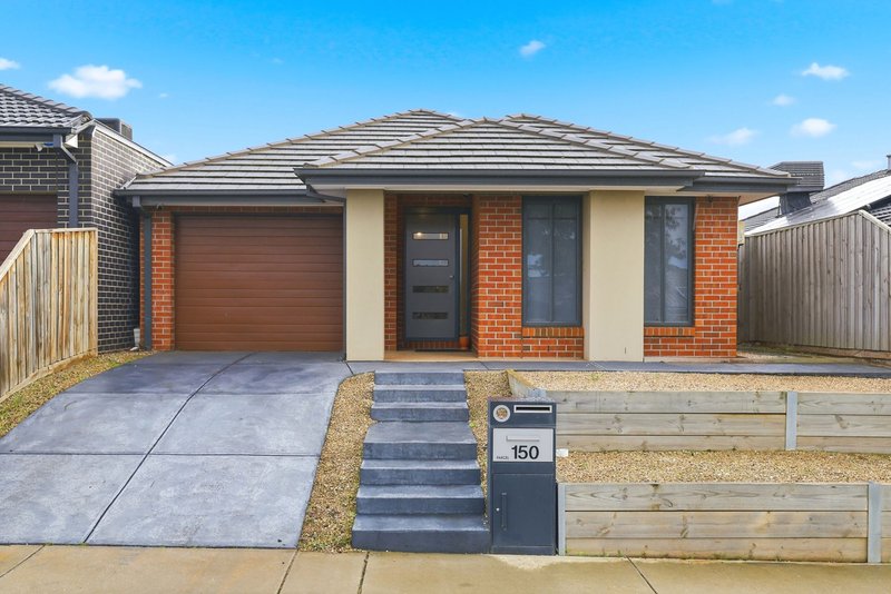 Photo - 150 Stonehill Drive, Maddingley VIC 3340 - Image 1