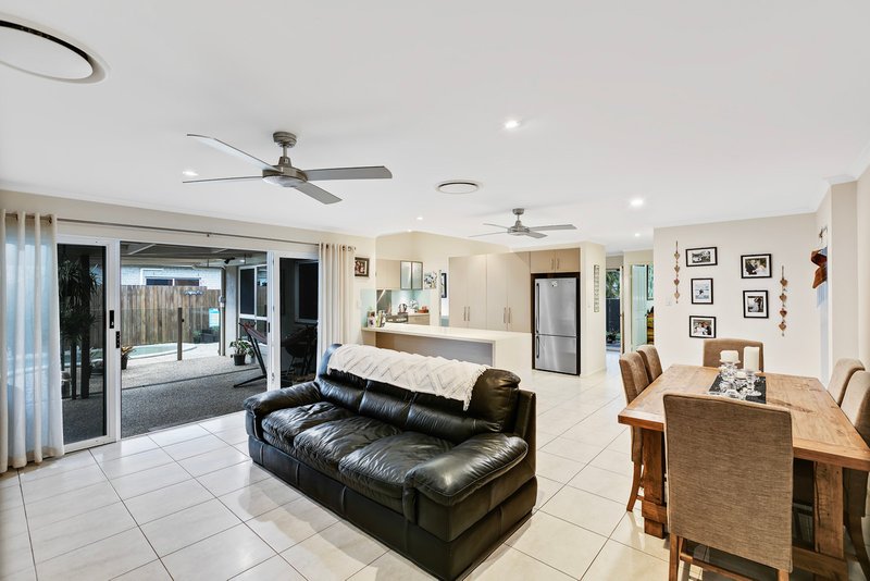 Photo - 150 Tepequar Drive, Maroochydore QLD 4558 - Image 9