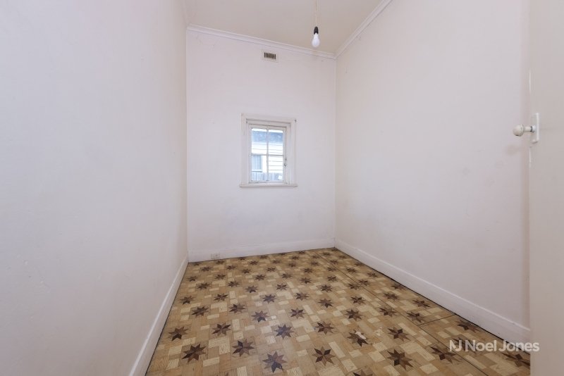 Photo - 150 The Avenue, Coburg VIC 3058 - Image 11