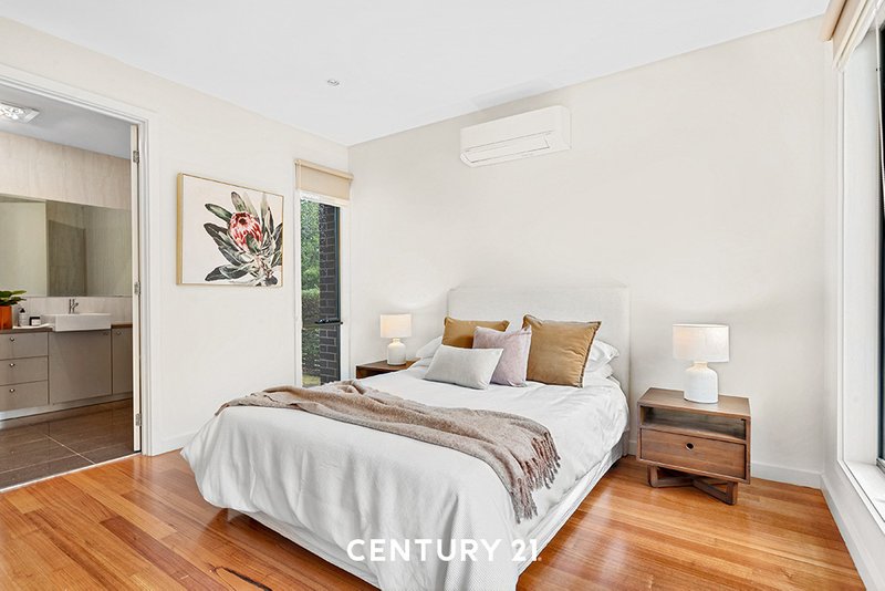 Photo - 1/50 Valley Street, Oakleigh South VIC 3167 - Image 6