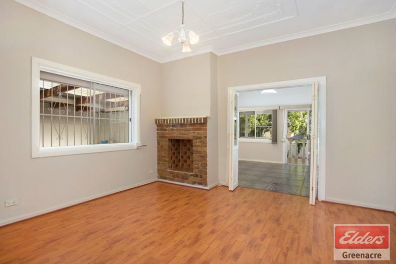 Photo - 150 Wangee Road, Greenacre NSW 2190 - Image 3