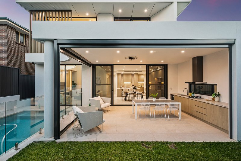 Photo - 150 West Street, South Hurstville NSW 2221 - Image 10