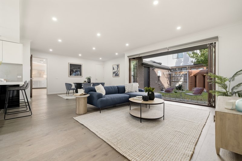 Photo - 1/500 High Street Road, Mount Waverley VIC 3149 - Image 3