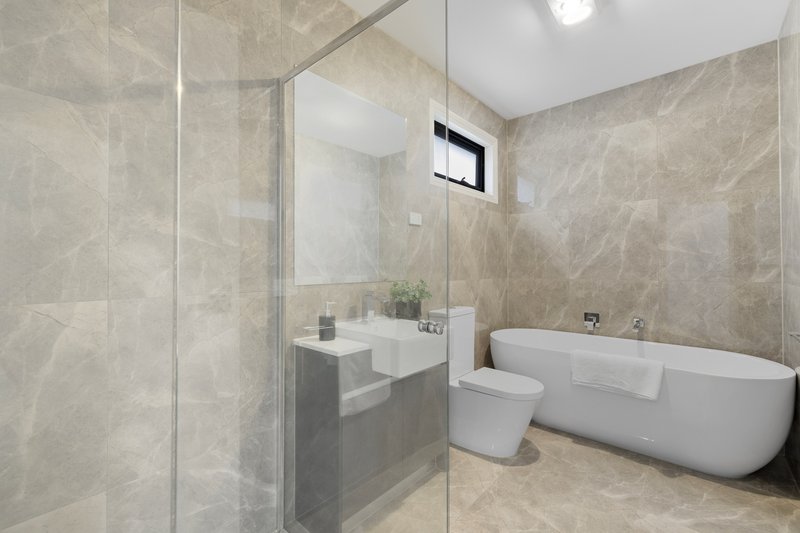 Photo - 1/500 High Street Road, Mount Waverley VIC 3149 - Image 17