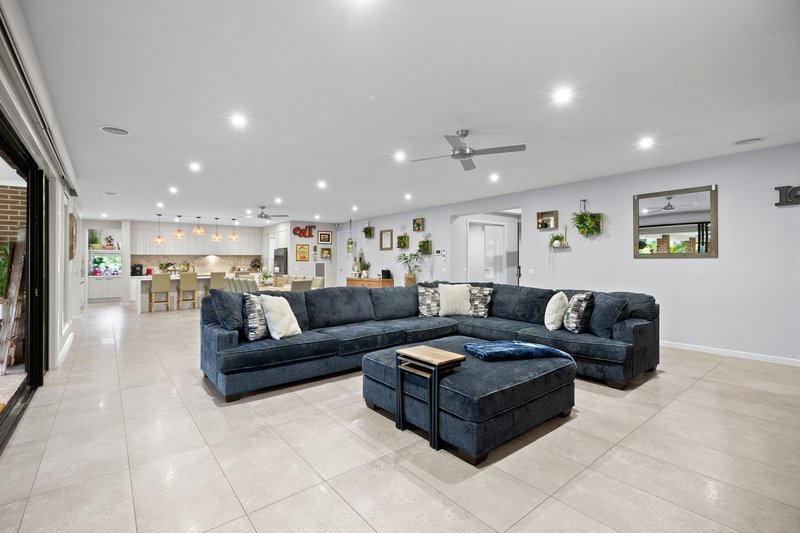 Photo - 1500 Wellington Road, Lysterfield VIC 3156 - Image 4