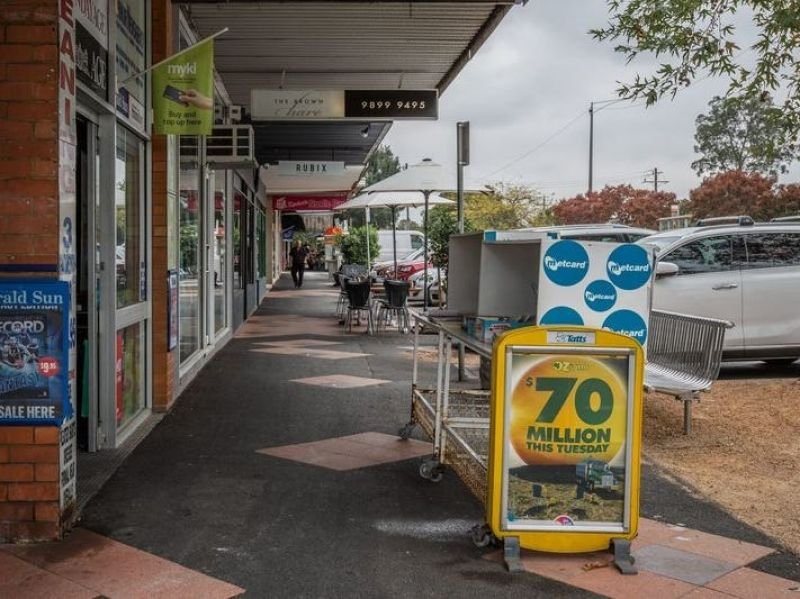 Photo - 1/501 Middleborough Road, Box Hill North VIC 3129 - Image 8