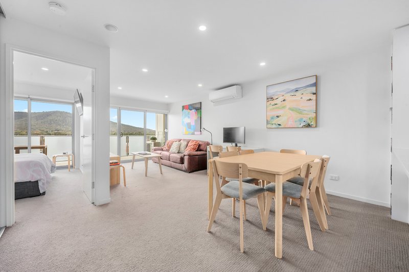 Photo - 150/10 Ipima Street, Braddon ACT 2612 - Image 4