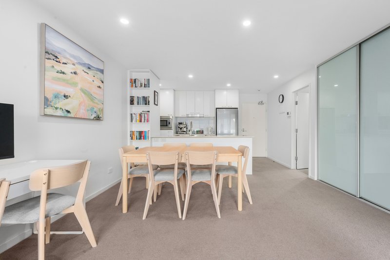 Photo - 150/10 Ipima Street, Braddon ACT 2612 - Image 6