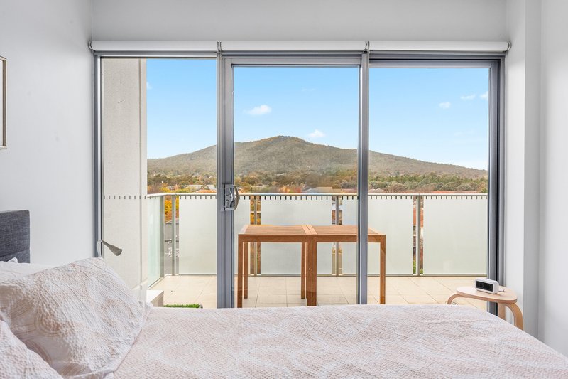 Photo - 150/10 Ipima Street, Braddon ACT 2612 - Image 9