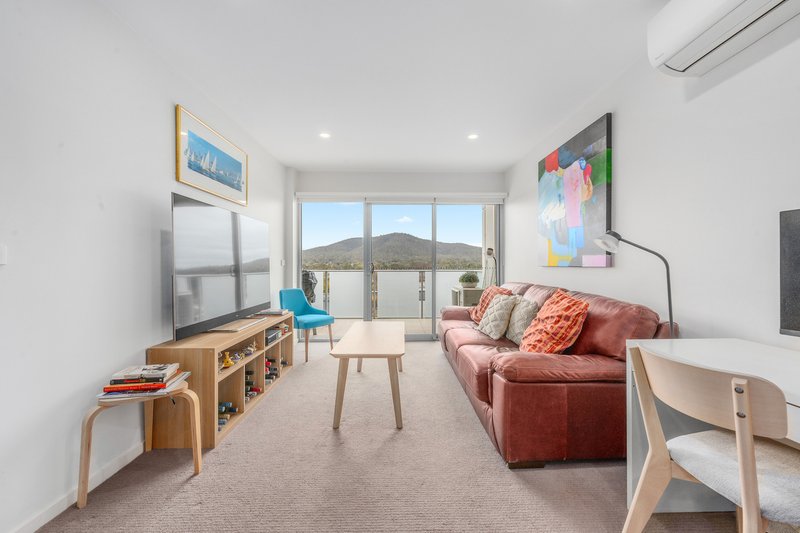 Photo - 150/10 Ipima Street, Braddon ACT 2612 - Image 13