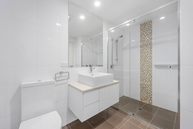 Photo - 150/10 Ipima Street, Braddon ACT 2612 - Image 21
