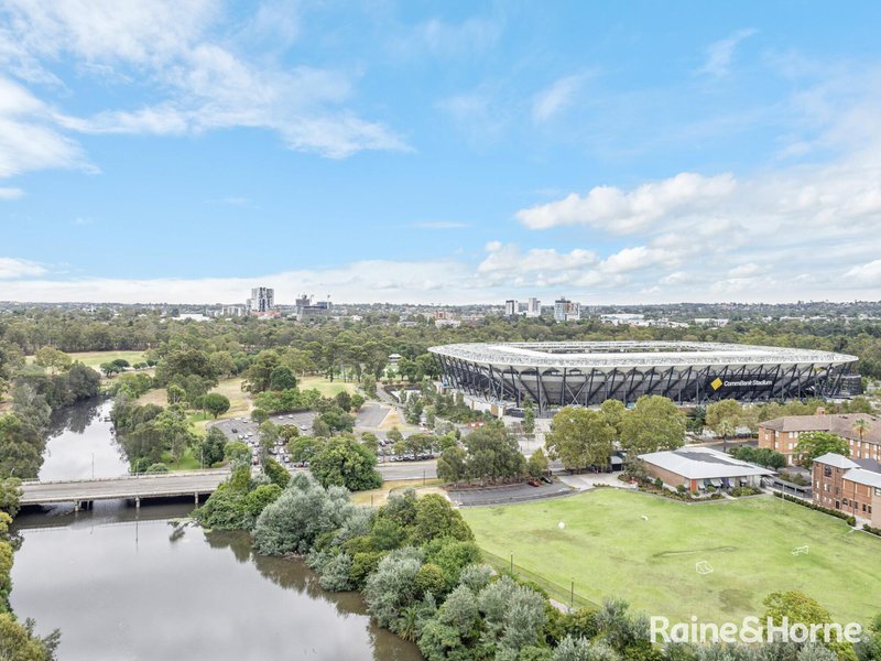Photo - 1502/12 Phillip Street, Parramatta NSW 2150 - Image 5