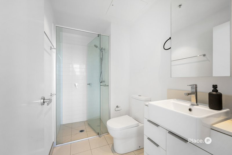 Photo - 1502/338 Water Street, Fortitude Valley QLD 4006 - Image 7