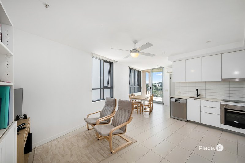 Photo - 1502/338 Water Street, Fortitude Valley QLD 4006 - Image 8