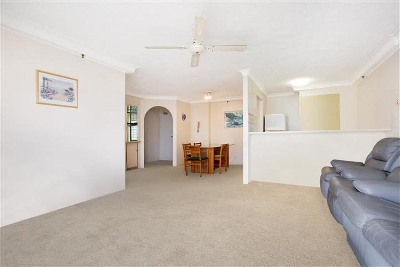 Photo - 1502/5 Enderley Avenue, Surfers Paradise QLD 4217 - Image 5