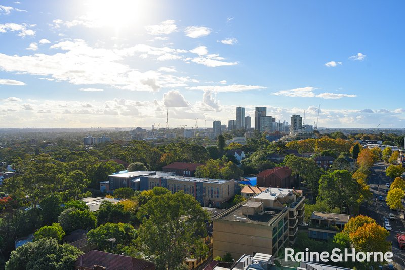 Photo - 1503/150 Pacific Highway, North Sydney NSW 2060 - Image 12