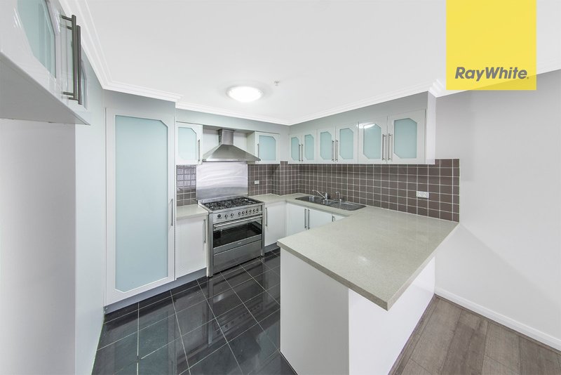 Photo - 1503/91b Bridge Road, Westmead NSW 2145 - Image 4