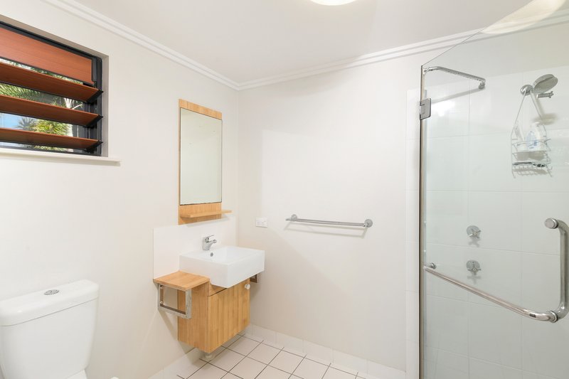 Photo - 1505/44-62 Clifton Road, Clifton Beach QLD 4879 - Image 3