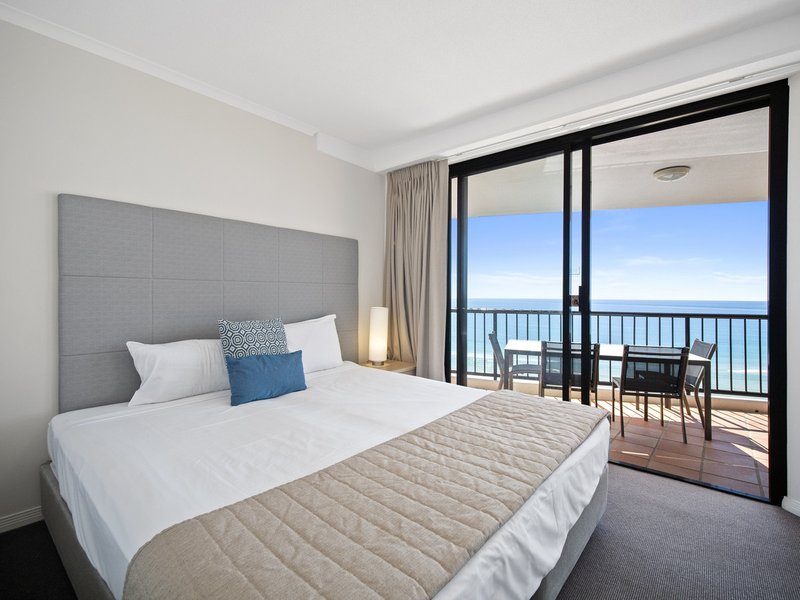 Photo - 1505/88 Marine Parade, Coolangatta QLD 4225 - Image 11