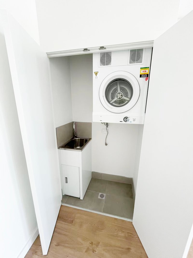 Photo - 1506/181 Waymouth Street, Adelaide SA 5000 - Image 7