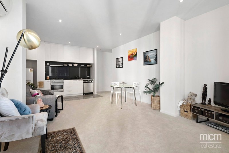 Photo - 1506/25-33 Wills Street, Melbourne VIC 3000 - Image 2