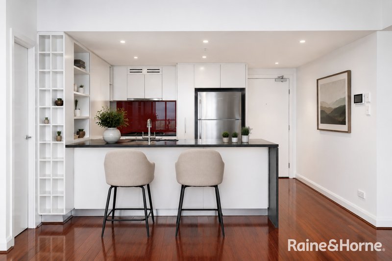 Photo - 1506/42 Walker Street, Rhodes NSW 2138 - Image 12