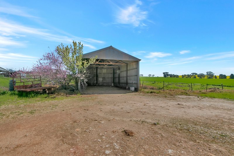 Photo - 1507 Barrier Highway, Saddleworth SA 5413 - Image 5